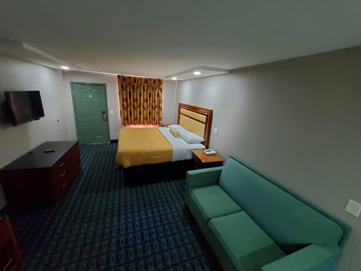 Scottish Inns & Suites Springdale Exteriör bild
